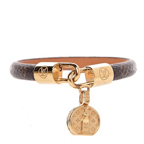 braccialetto donna lv tribute luis vitton|lv tribute charm bracelet.